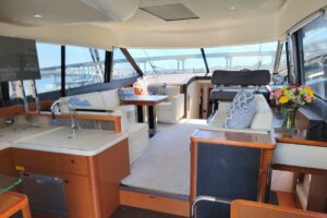 2014 Prestige 550 for sale - photo 2