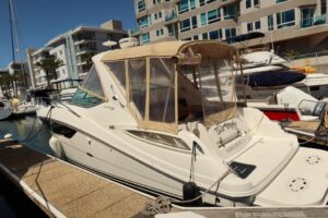 2014 Sea Ray 330 Express Cruiser for sale - photo 2