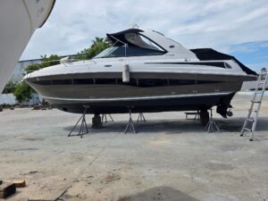 2014 Sea Ray 370 Venture for sale - photo 3