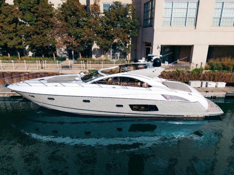 2014 Sunseeker Predator 60