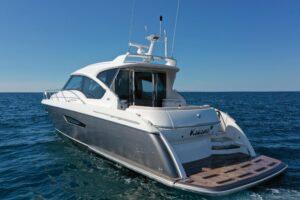 2014 Tiara Yachts 5800 Sovran for sale - photo 3