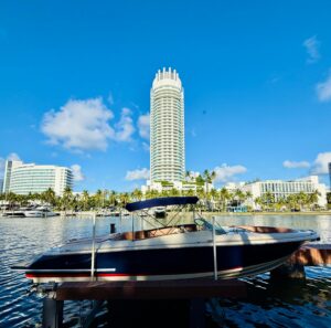 2015 Chris-Craft Launch 32 for sale - photo 2
