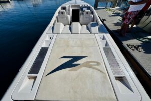 2015 Donzi 38 ZR for sale - photo 6