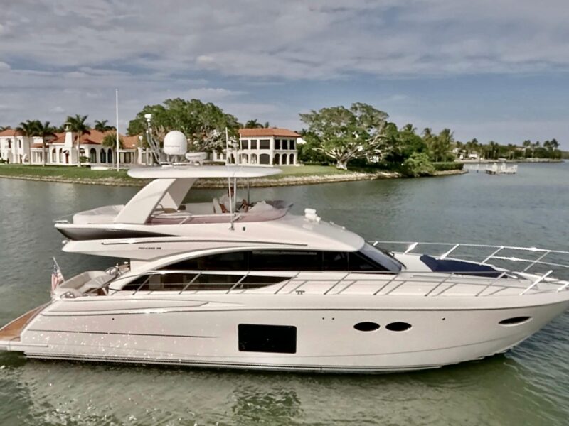 2015 Princess 56 Flybridge Motor Yacht