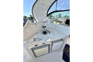 2015 Rinker 340 Express Cruiser for sale - photo 8