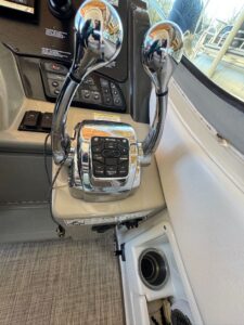 2015 Sea Ray Sundancer 330 for sale - photo 6