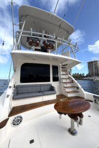 2015 Tiara Yachts 48 Convertible for sale - photo 7