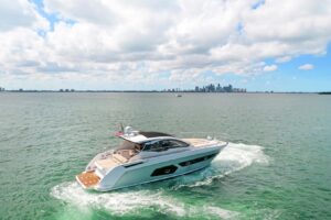 2016 Azimut Atlantis 43 for sale - photo 2