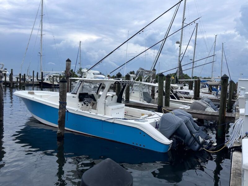 2016 Edgewater 370CC