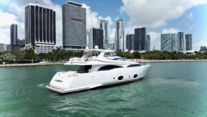 2016 Ferretti Yachts Ferretti Custom Line for sale - photo 2