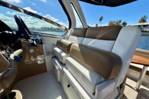 2016 Four Winns V335 for sale - photo 8