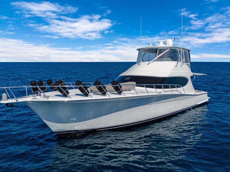 2016 Hatteras GT63
