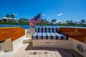 2016 Hinckley Picnic Boat 37 MKIII for sale - photo 6