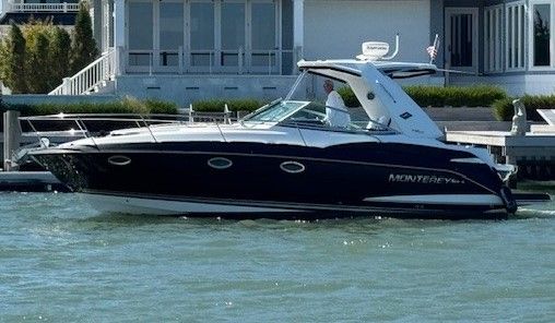 2016 Monterey 335 Sport Yacht