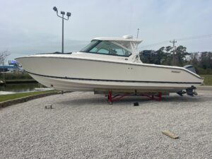 2016 Pursuit DC 325 Dual Console for sale - photo 6