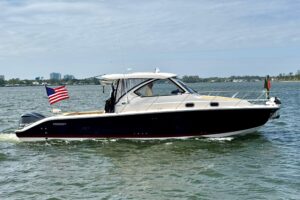 2016 Pursuit OS 325 Offshore for sale