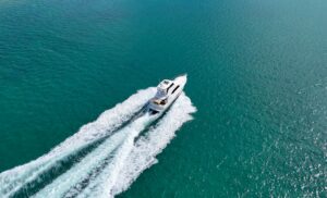 2016 Riviera 52 Enclosed Flybridge for sale - photo 4