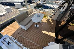 2017 Bavaria Virtess 420 Fly for sale - photo 8