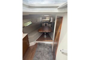 2017 Cruisers Yachts 39 Express Coupe for sale - photo 4