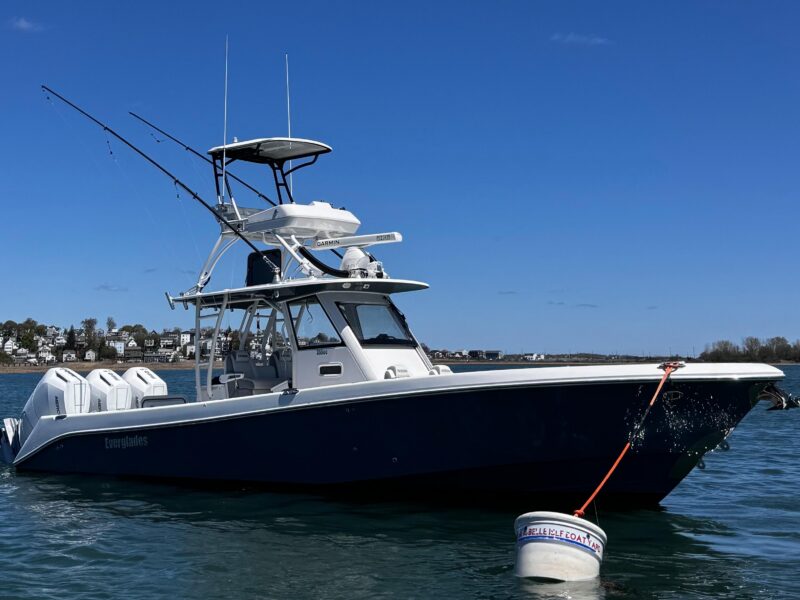 2017 Everglades 355 Center Console