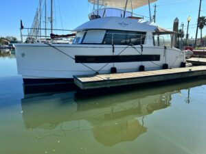 2017 Fountaine Pajot Motor Yacht 37 for sale - photo 2