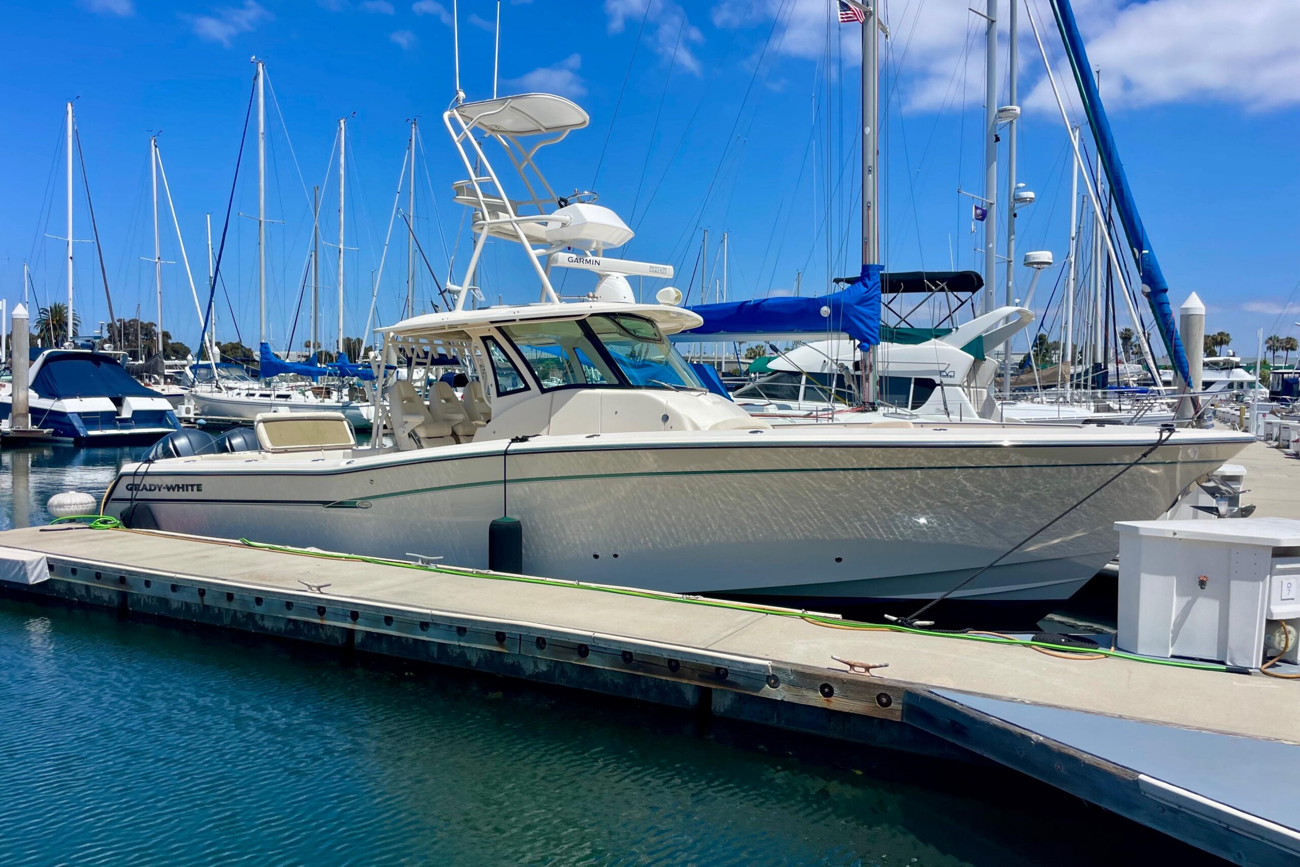 2017 Grady-White Canyon 376 for sale