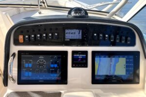 2017 Grady-White Freedom 307 for sale - photo 7