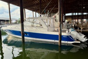 2017 Intrepid 475 Sport Yacht for sale - photo 4