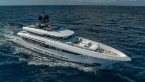 2017 Mangusta oceano 42 for sale