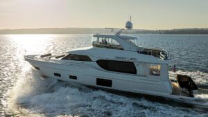 2017 Ocean Alexander 70E Motoryacht for sale - photo 3