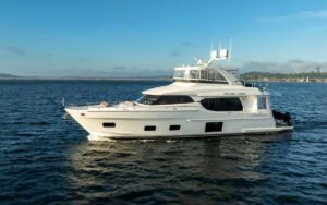 2017 Ocean Alexander 70E Motoryacht for sale - photo 4