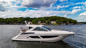 2017 Regal 53 Sport Coupe for sale - photo 3