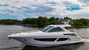 2017 Regal 53 Sport Coupe for sale - photo 7
