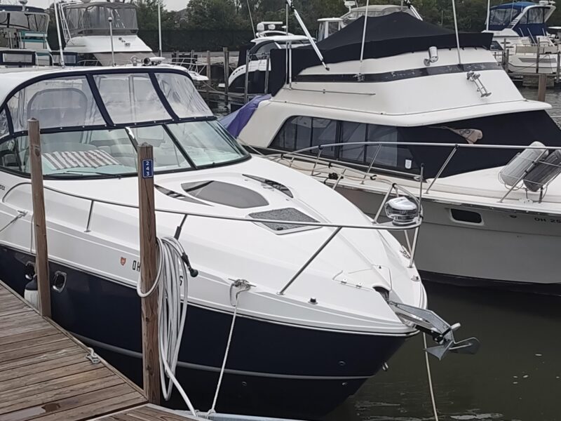 2017 Rinker EX 320