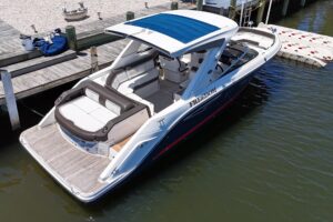 2017 Sea Ray SLX 310 for sale - photo 4