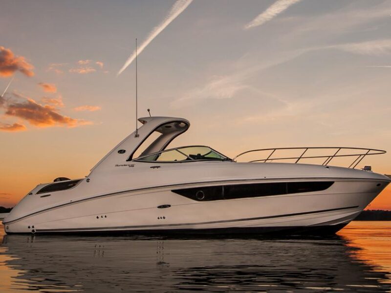 2017 Sea Ray Sundancer 310