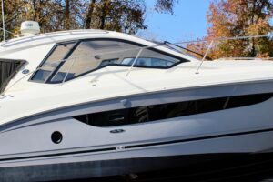 2017 Sea Ray Sundancer 350 Coupe for sale - photo 4