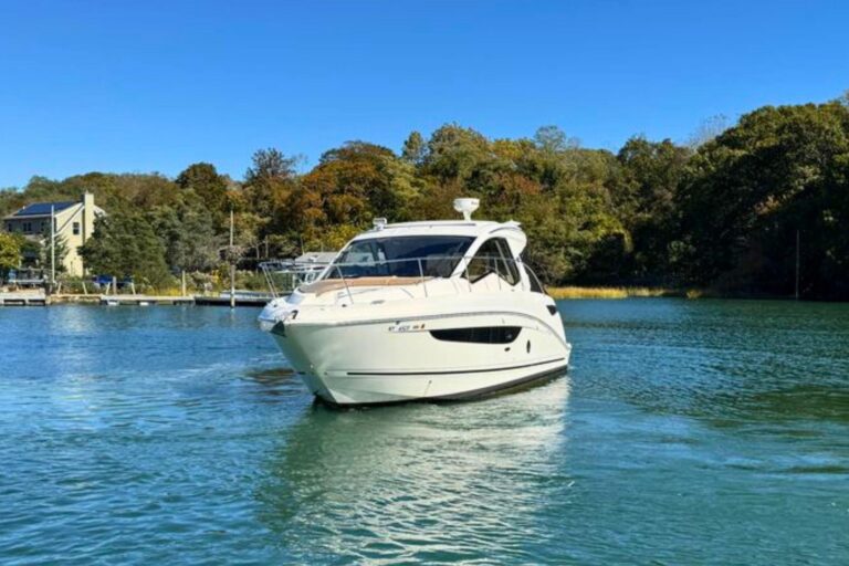 2017-sea-ray-sundancer-350-coupe-5