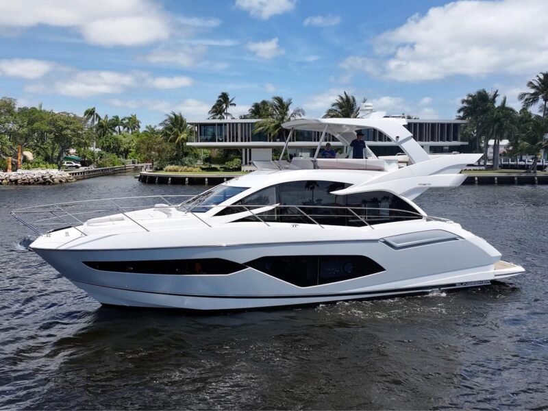 2017 Sunseeker Manhattan 52