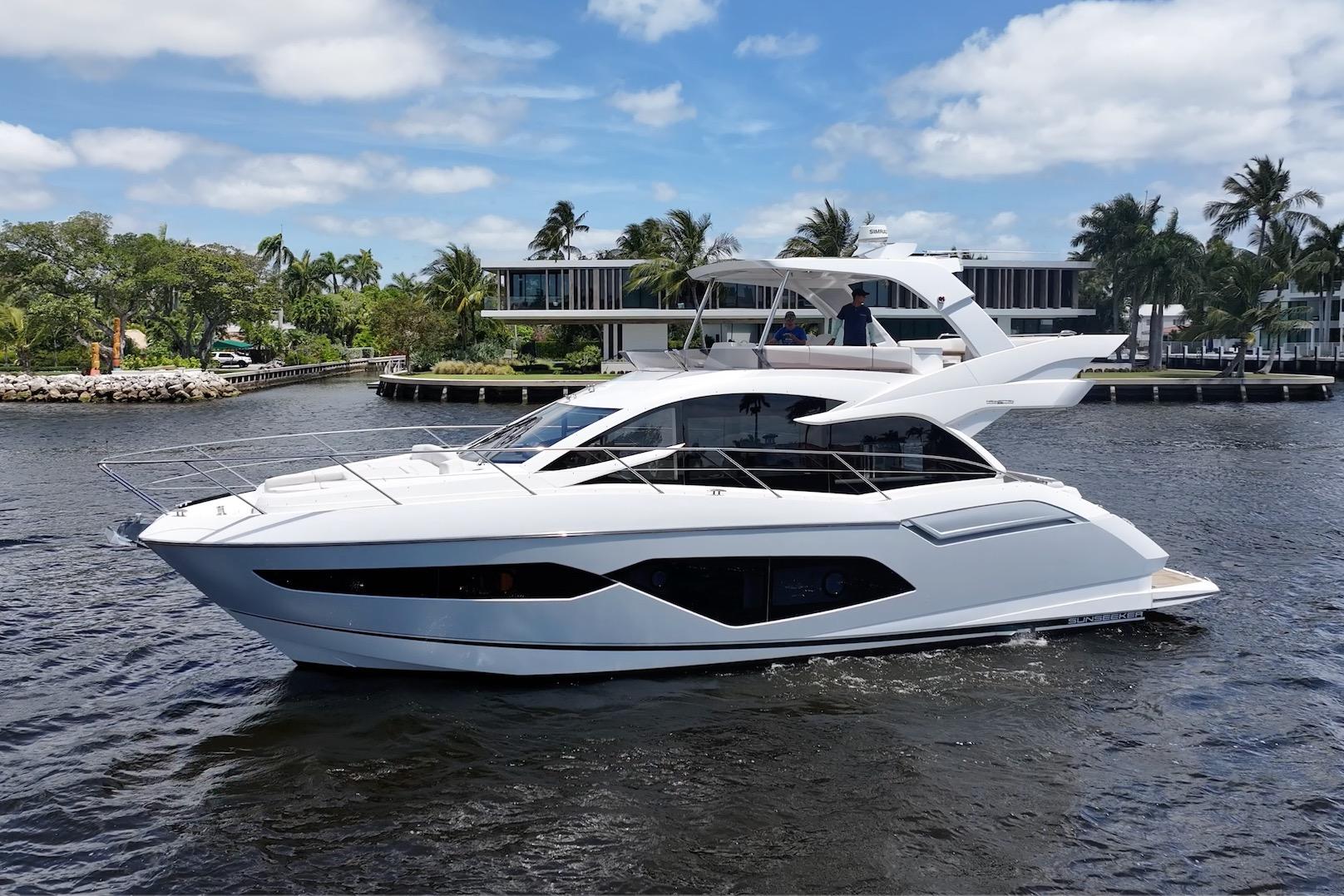 2017 Sunseeker Manhattan 52 for sale