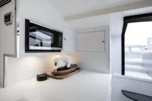 2017 VanDutch 40 for sale - photo 7