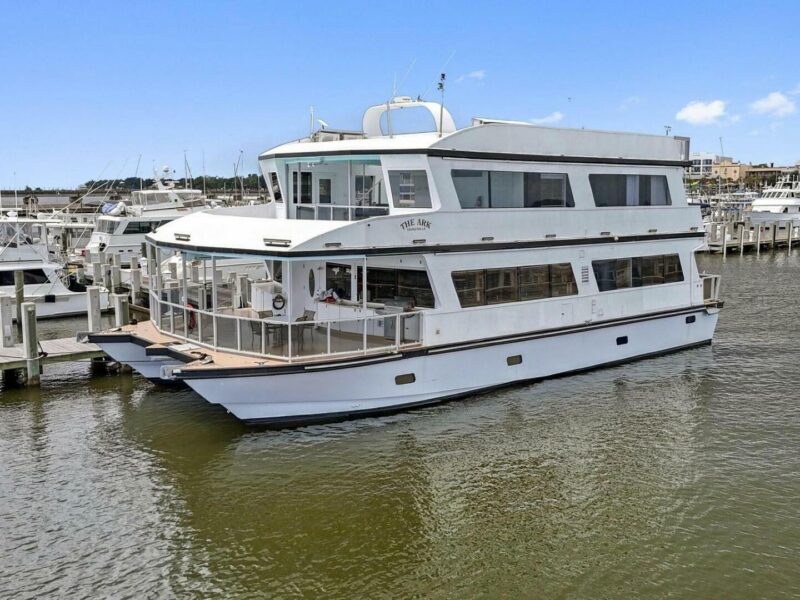 2018 Avenger Custom Luxury Catamaran Coastal Cruiser
