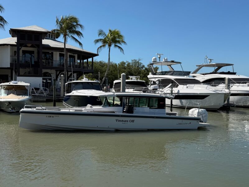 2018 Axopar 37 Cabin