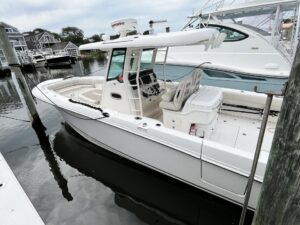 2018 Boston Whaler 330 Outrage for sale - photo 3