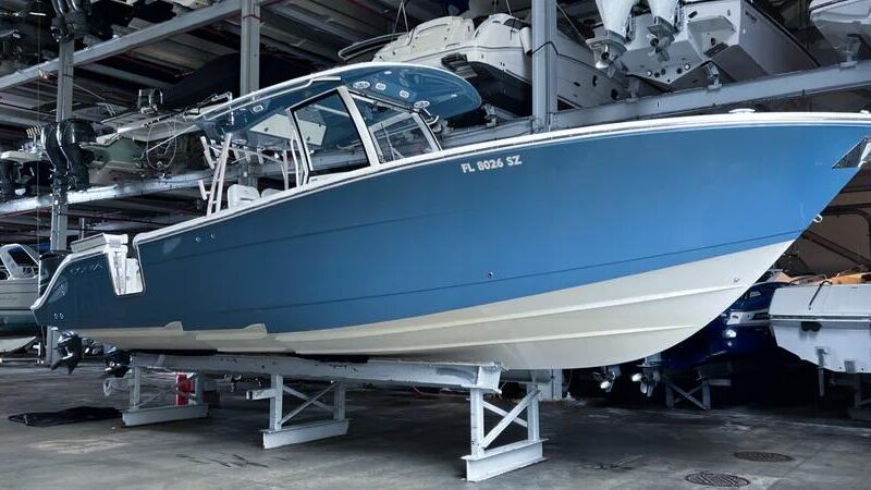 2018 Cobia 344 Center Console