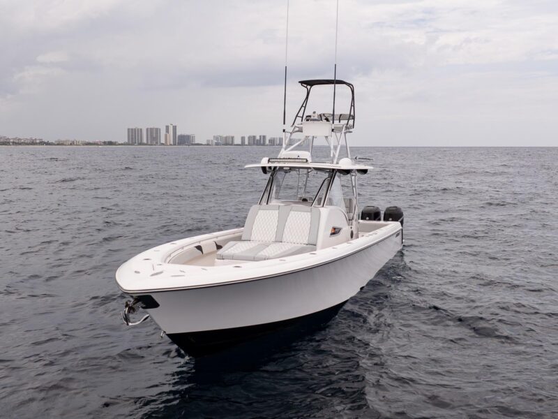 2018 Contender 39 Fisharound