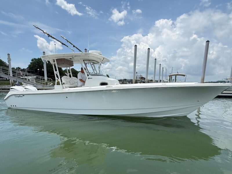 2018 Edgewater 320CC