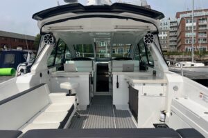 2018 Monterey 360 Sport Coupe for sale - photo 8