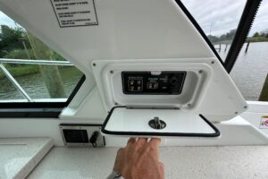 2018 Monterey 360 Sport Coupe for sale - photo 8