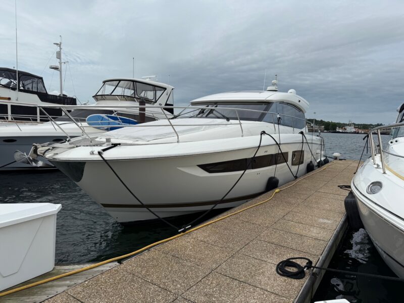 2018 Prestige 500S